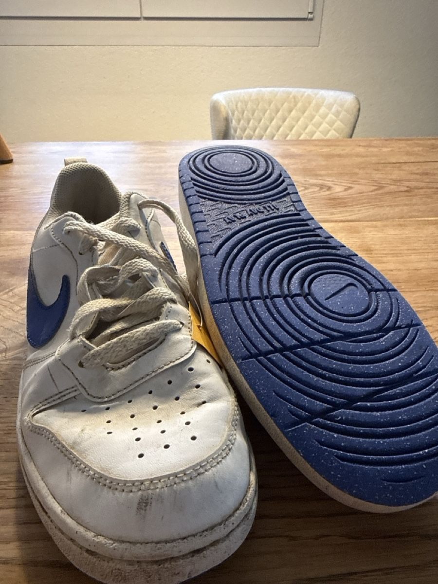 Scarpe per ragazzi: Nike Gr. 38 – Usato da Buttikon SZ venduto da Kellerabteil 1