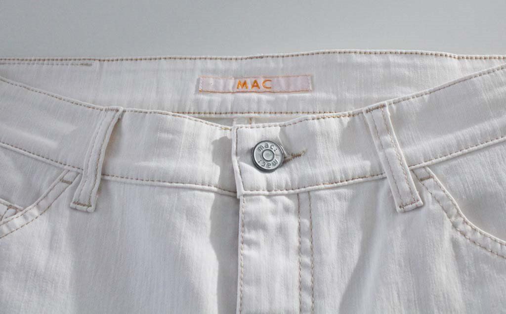 Jeans: MAC Jeans Angela W44/L30 – Gebraucht aus Belp von caramel-secondhand 4