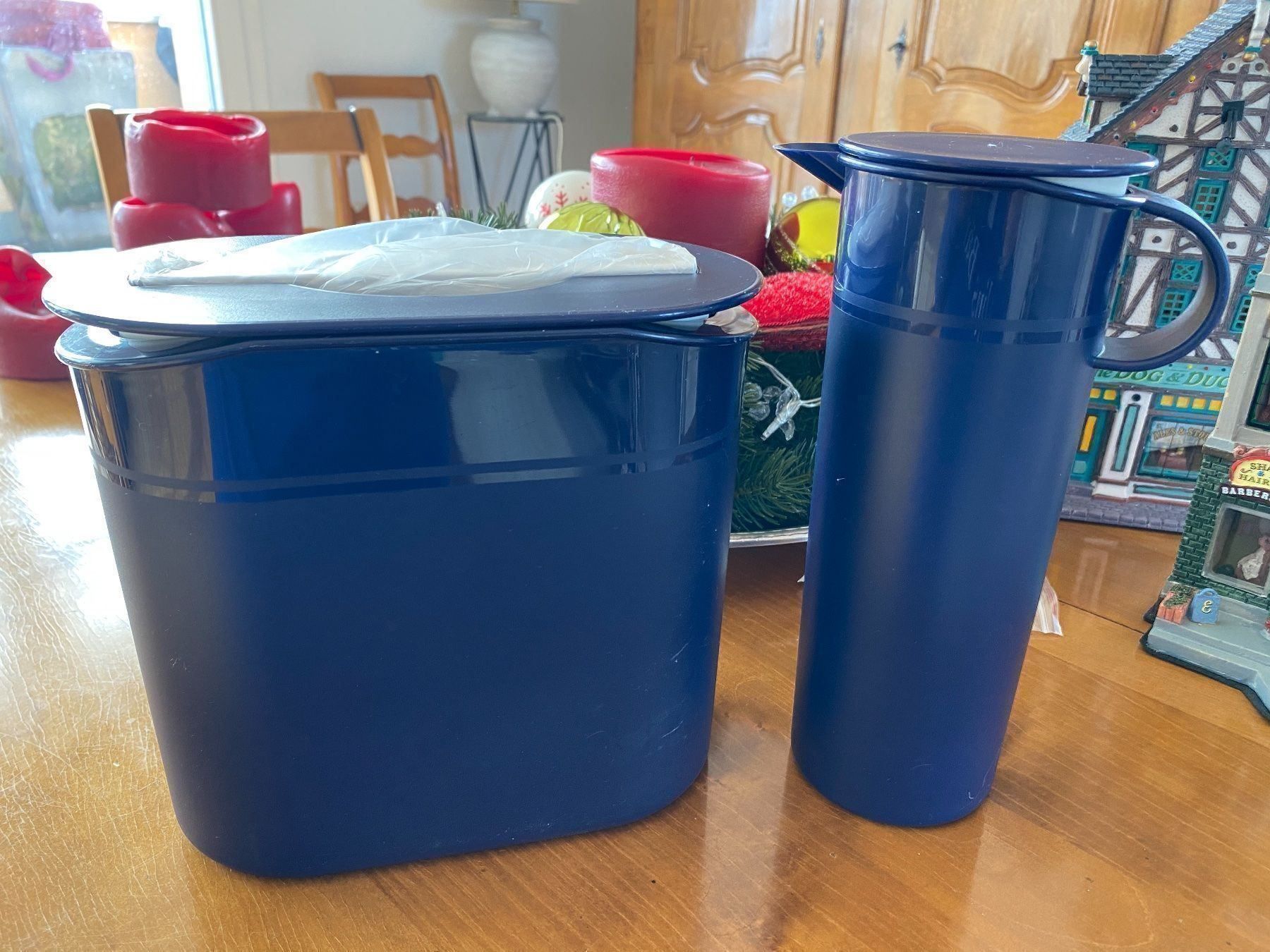 Contenitori & Simili: Tupperware pichet + seau à glaçons – Nuovo (secondo la descrizione) da Pfaeffikon ZH venduto da BACozAfer 3