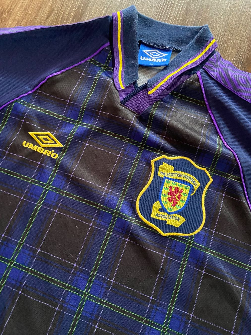Umbro Canottiere & Pantaloni: Schottland Trikot 1994 Gr. XL – Usato da Muttenz venduto da bargain_hunter 1