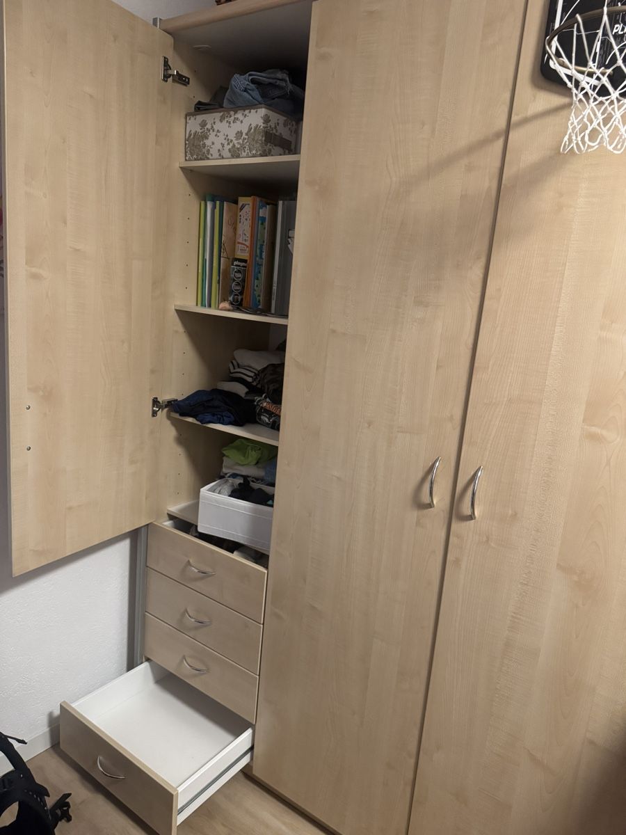 Betten: Kinderzimmer Bett/Schrank/Kommode – Gebraucht aus Rombach von riders3000 2