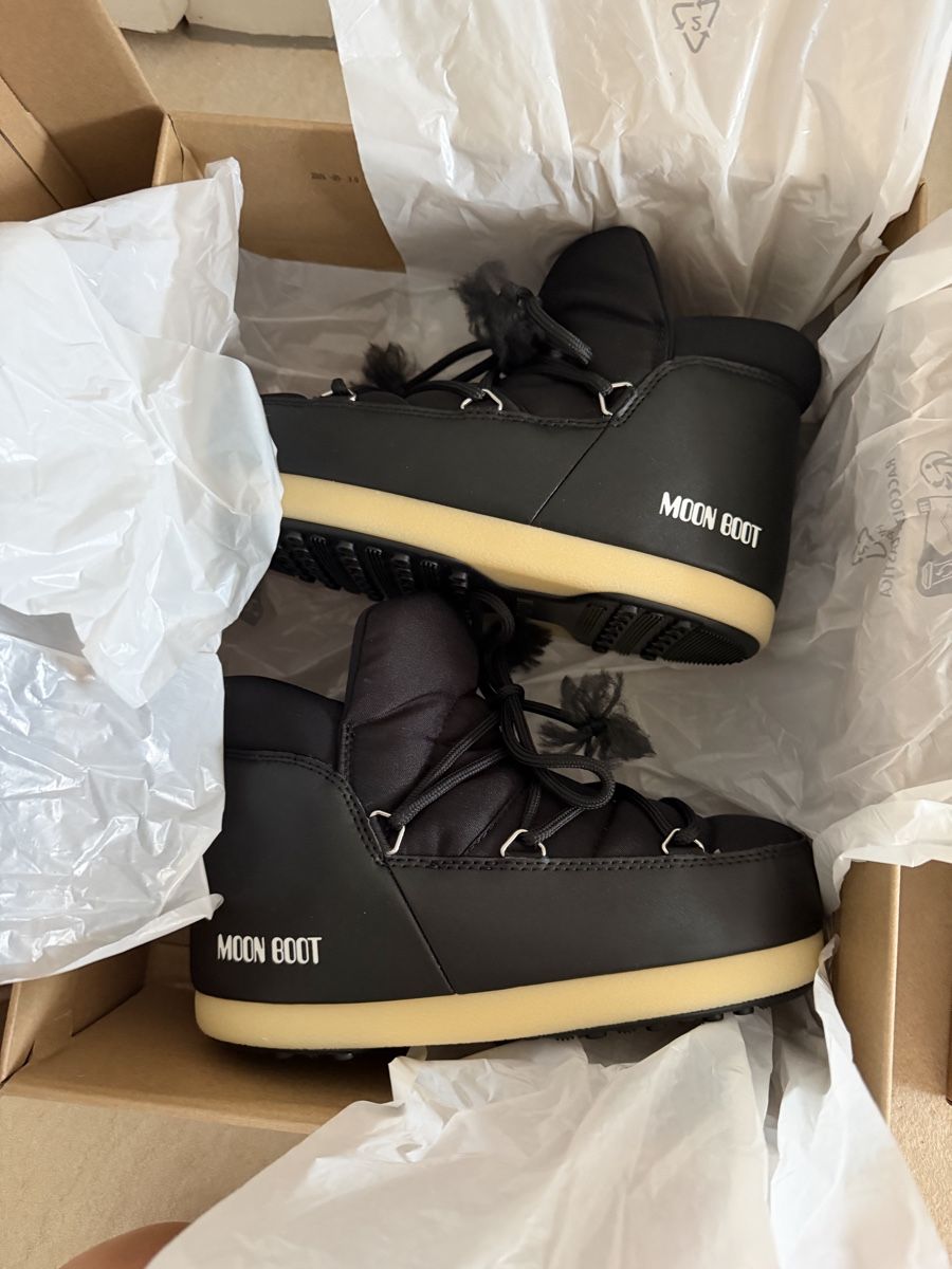 Moon Boot Scarpe da donna: Moon Boot Grösse 37/38 (38) – Nuovo e nell'imballaggio originale da Bern venduto da Olenush 1