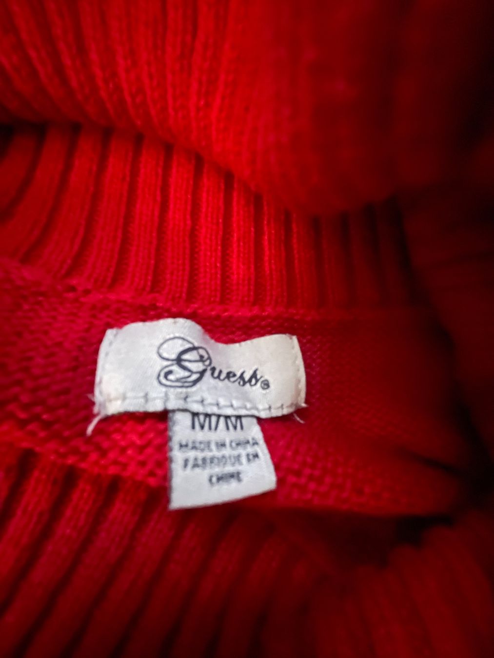 Guess Maglioni & Felpe: Schöner Guess Pullover – Usato da Zürich venduto da Miush999 2