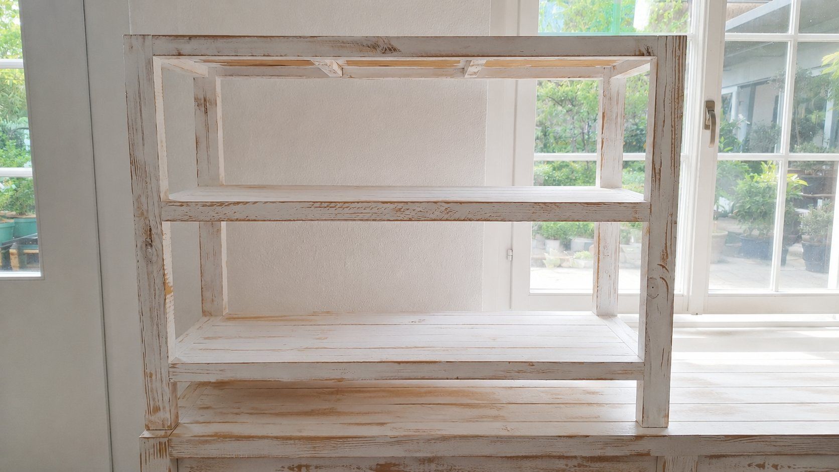 Regale: Regal weiss Shabby Chic – Gebraucht aus Uster von rou_7hps