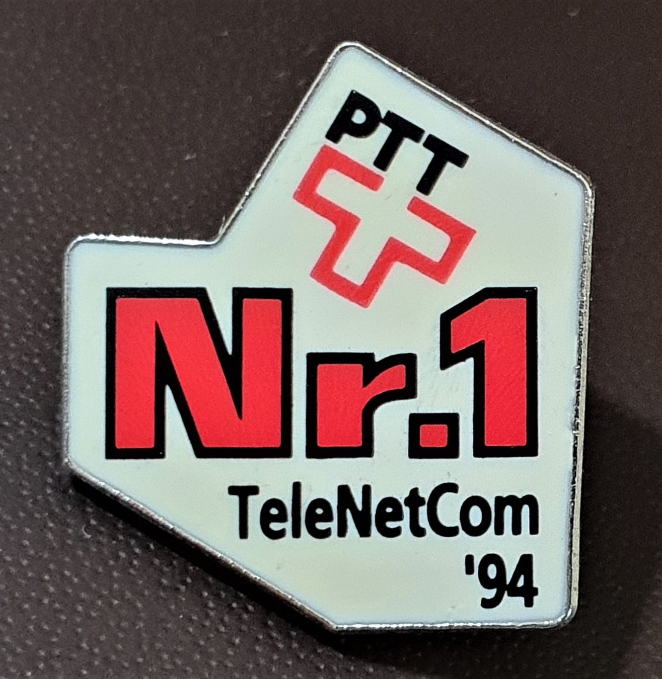 Placchette & Badge: P883 - Pin Post PTT Nr. 1 TeleNetCom '94 – Usato da Reinach BL venduto da Boston-Verkauf