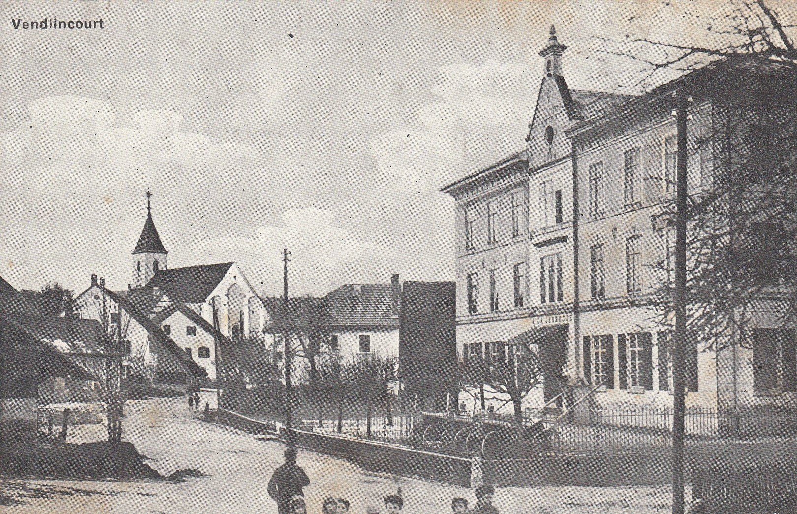 Ansichtskarten: Vendlincourt   JU – Gebraucht aus Brig von Valcards54