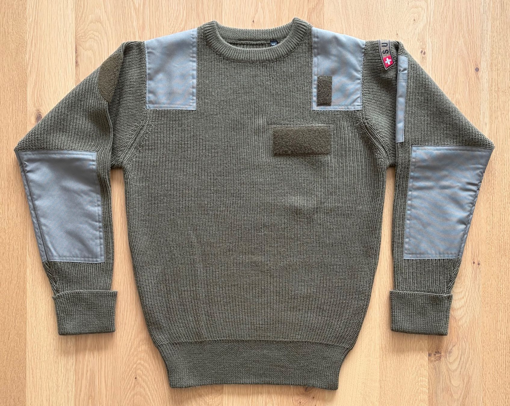 Schweizer Armee Uniformen: Instruktor Pullover Schweizer Armee XS – Neu (gemäss Beschreibung) aus Glarus von HowlinWolf_