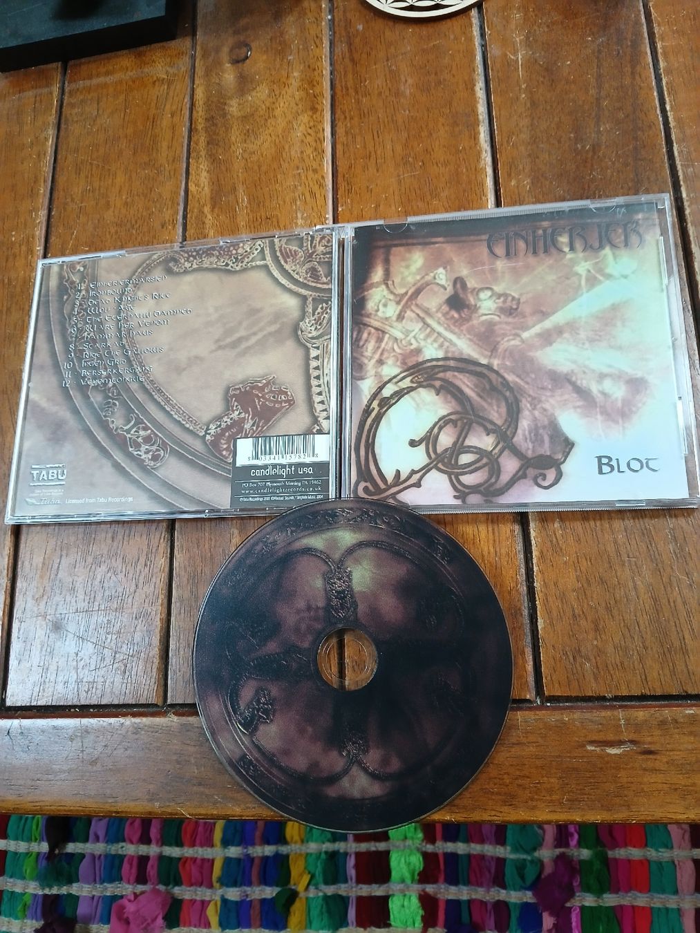 CD: einherjer - blot – Usato da St-Cergue venduto da VeganWarrior
