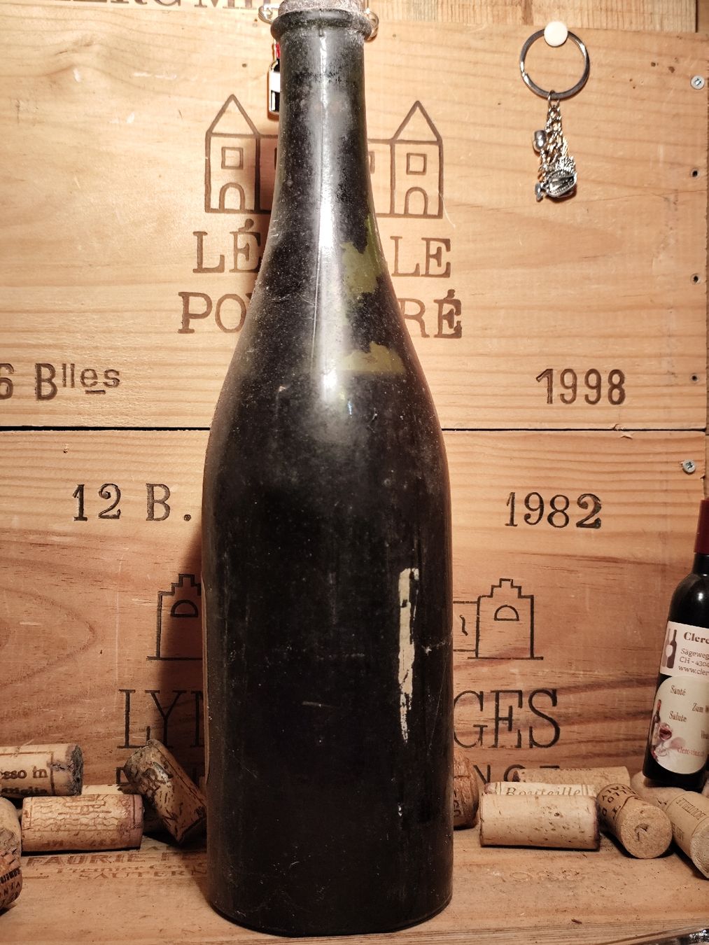 Vino: 1952  Saint-Amour Dessalle Mainguet – Nuovo e nell'imballaggio originale da Büsserach venduto da Vintage-vins 2