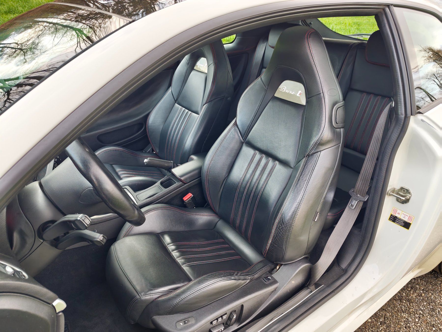 Alfa Romeo Autos: Alfa Romeo Brera 2.2 JTS, Ti – Gebraucht aus Pratteln von cos_h8lx 5