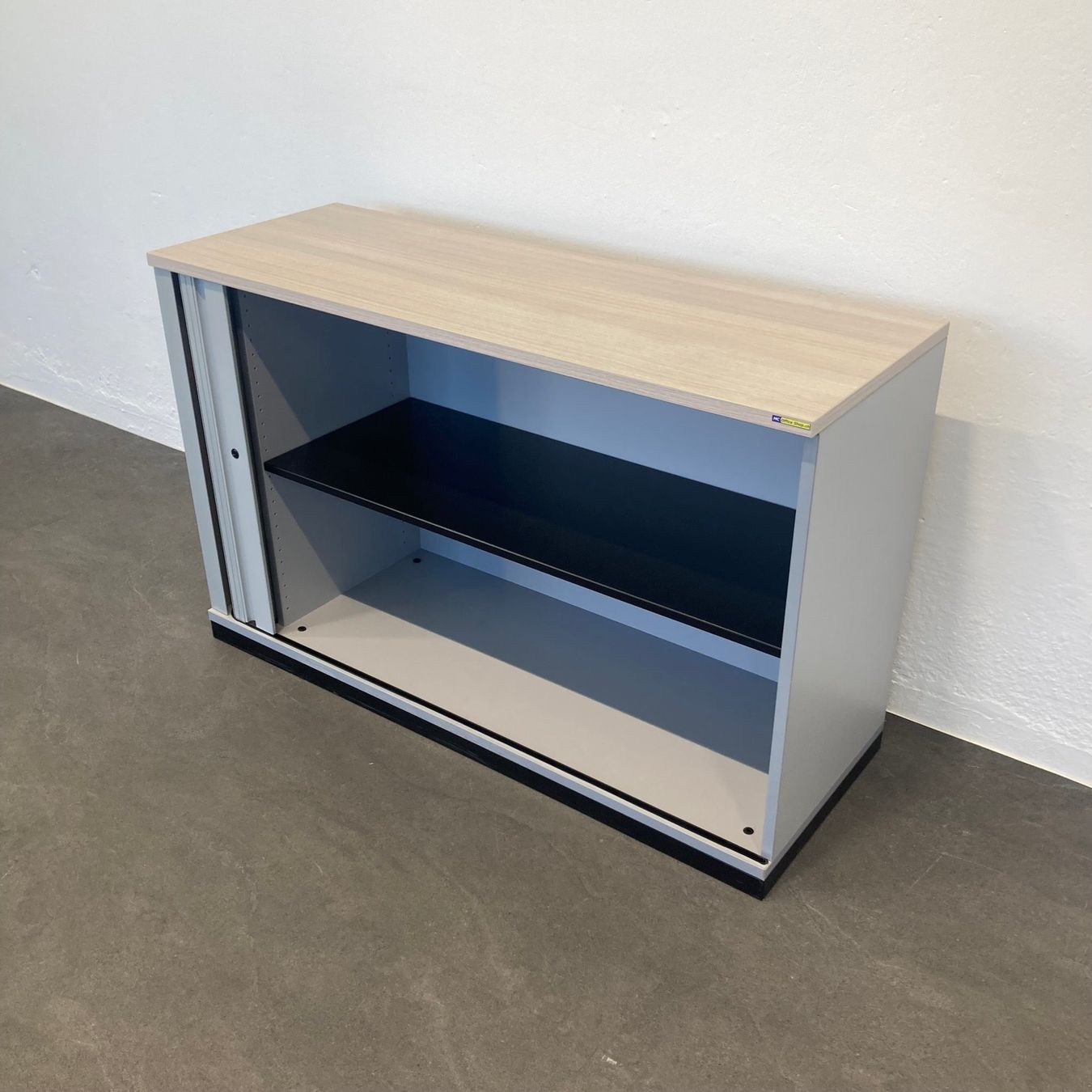 Armadi: Steelcase Share It Lateralschrank 2-OH - – Usato da Schönenwerd venduto da mcofficeshop 5