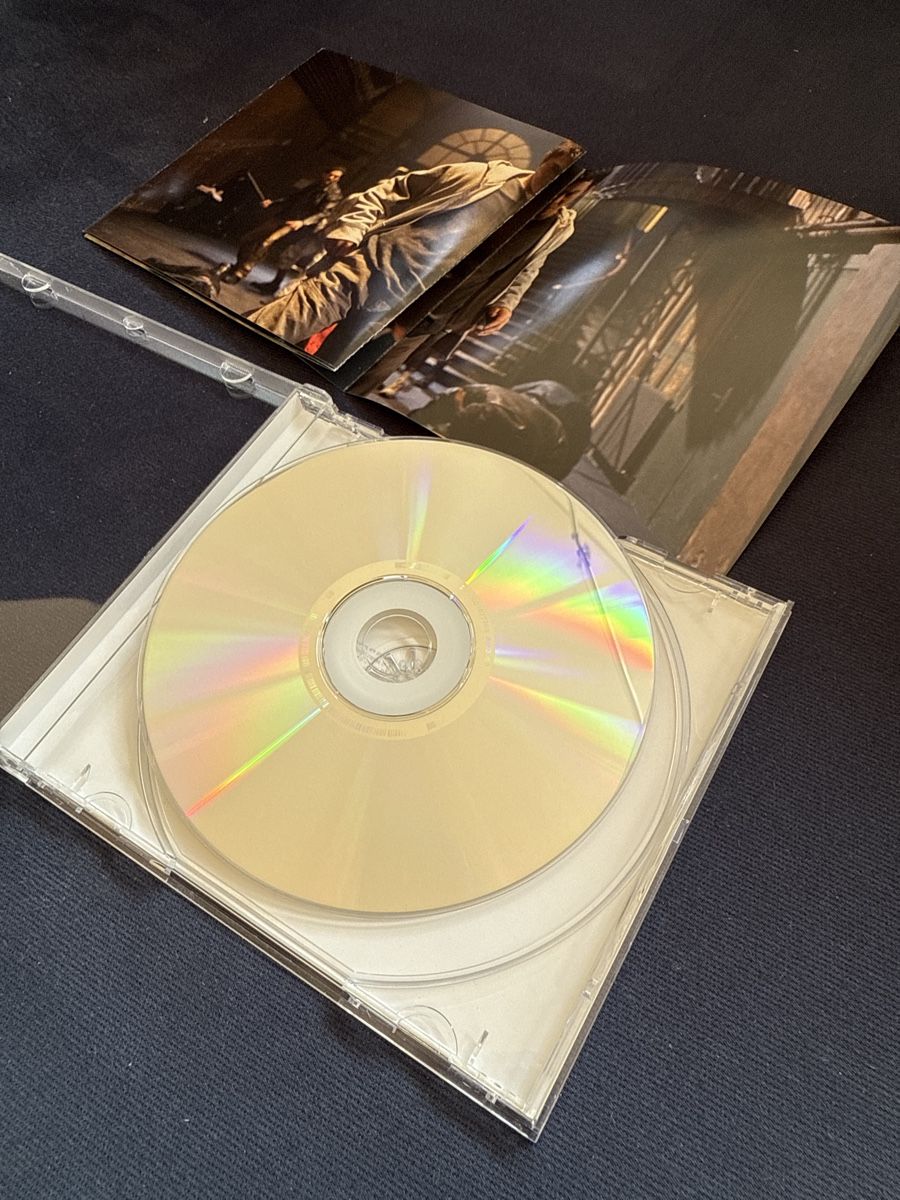 CDs: Massive Attack - Unleashed - Original Soundtrack CD – Gebraucht aus Zürich von thomashahn 2