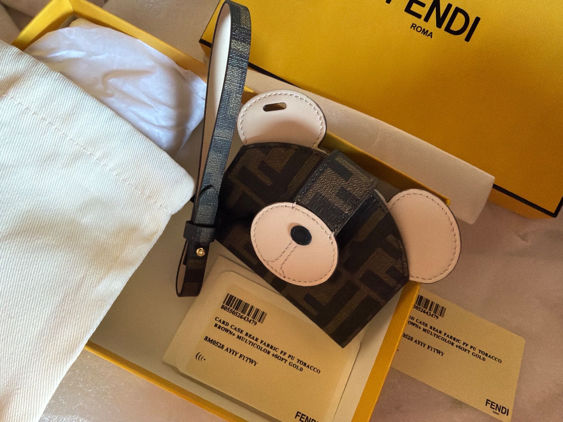 Fendi Portamonete: Fendi Best Friends Forever Card Case – Nuovo e nell'imballaggio originale da Mollis venduto da ChriMiJoRe 2
