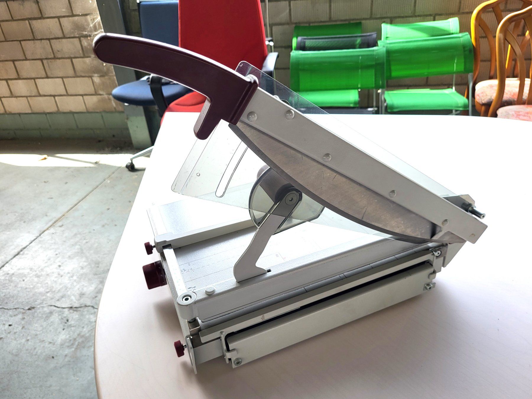 Tutte le macchine: Schneidmaschine Ideal 1038A – Usato da Diessenhofen venduto da Osio 1