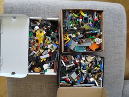Lot de 3 boîtes pièces Lego