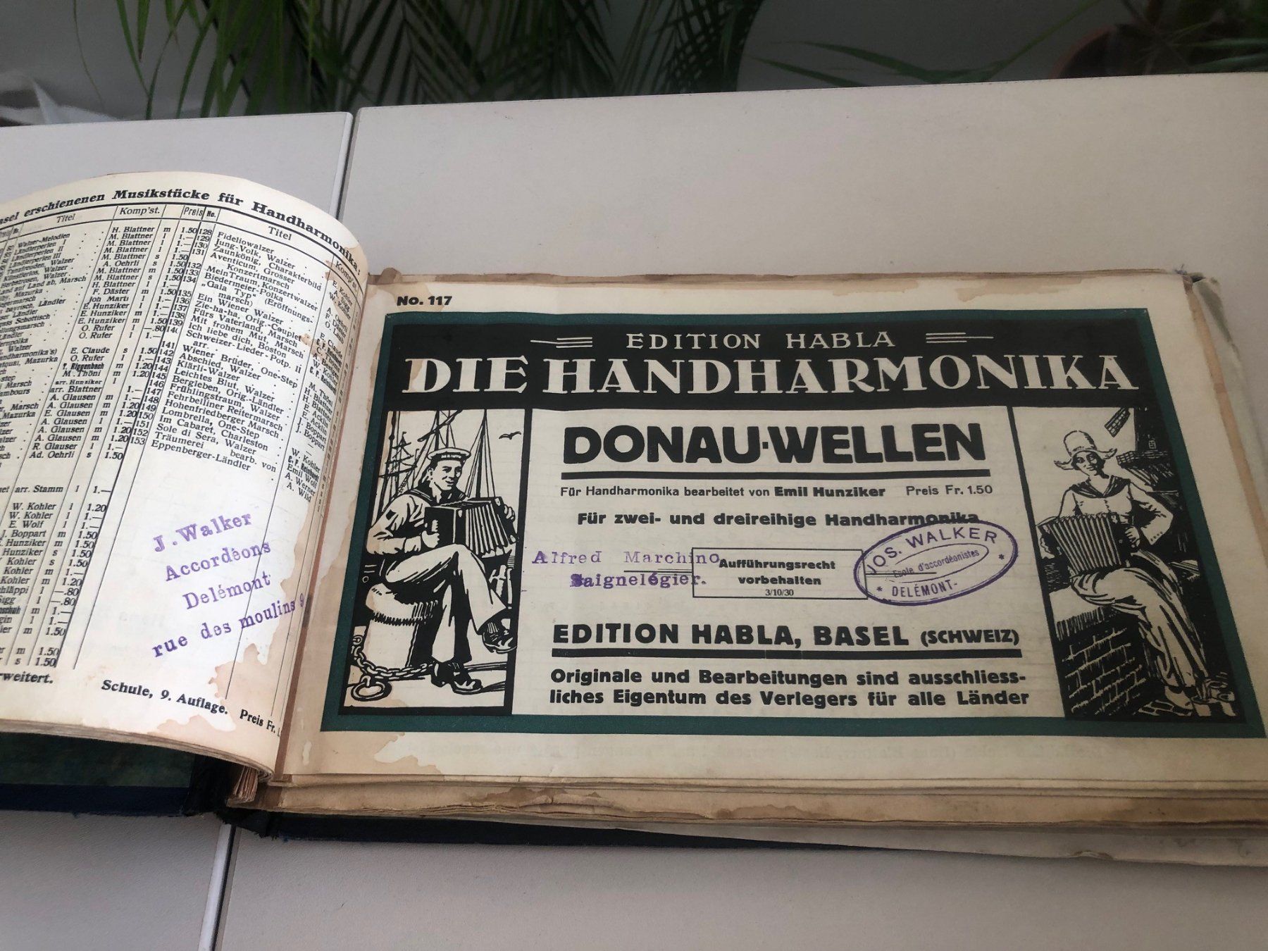 Libri: Notenbuch antik – Usato da Brügg BE venduto da rutschimedizin 3