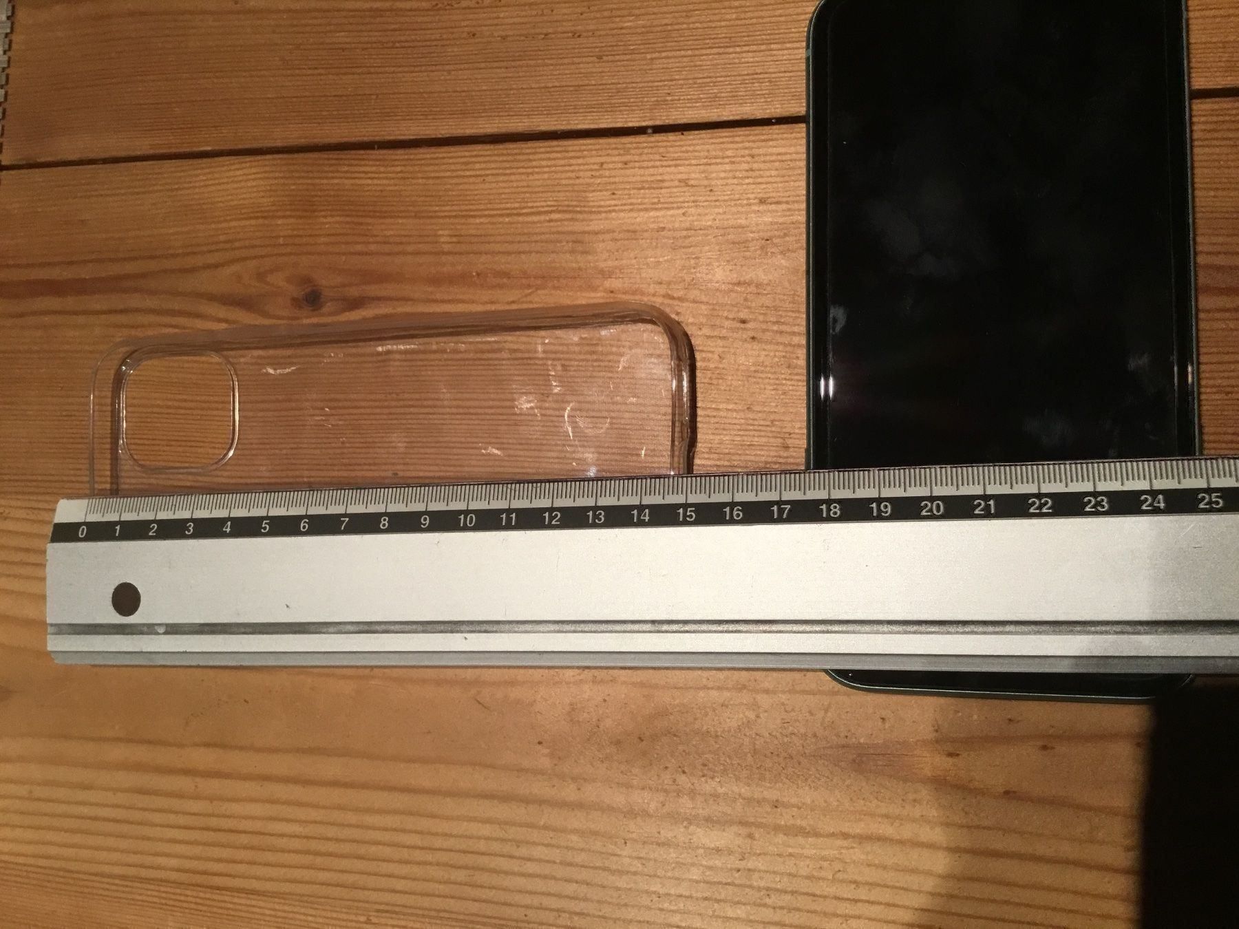 Covers & Schutzfolien: Trendige Hülle für IPhone 11 – Neu und originalverpackt aus St Gallen von Berta343 5