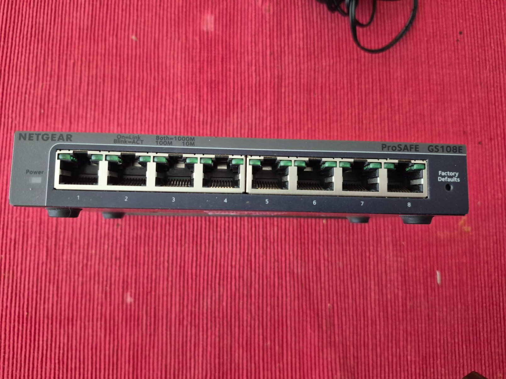 Netgear Hubs & Switches: Smart Switch 1GB Netgear Pro Save Plus GS108EV3 – Gebraucht aus Nottwil von Gorillale 1
