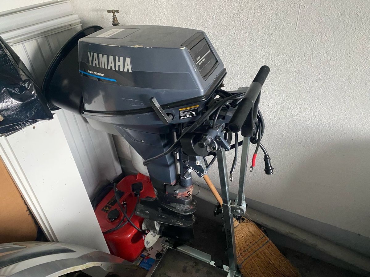 Yamaha Motori: Yamaha F8 Aussenborder, Viertakt – Usato da Biel/Bienne venduto da SwissThirdLife