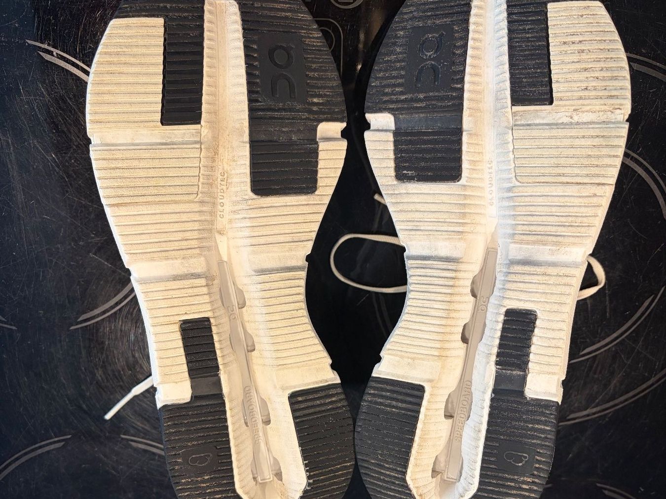On Damenschuhe: ON Cloudnova Form 2 TT  Damenschuhe Grösse 39 – Gebraucht aus Kirchberg BE von vreni_ruedi 6
