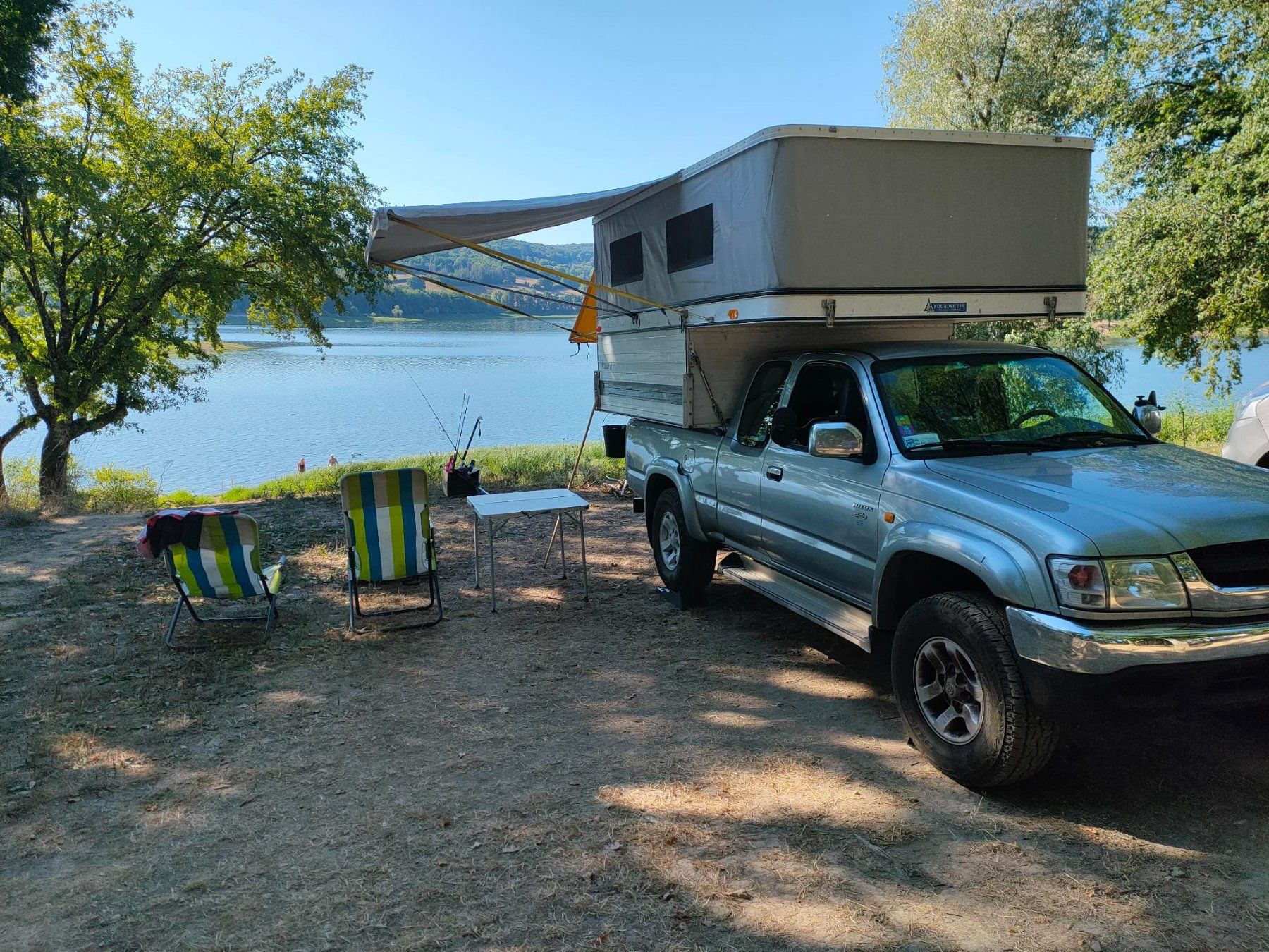 Camping Fahrzeuge: Wohnkabine Four Wheel Camper Wildcat – Gebraucht aus Zürich von Kampfsalami87 1