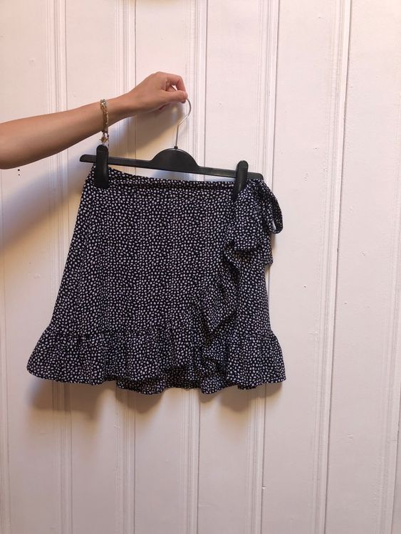 Jupe REFORMATION à Pois Noirs - Taille M, Occasion Très Bon état, Style évasé