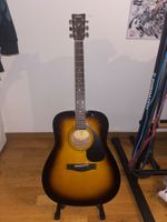 Yamaha F31OTBSII Acoustic Guitar (Sunburst) - Like New