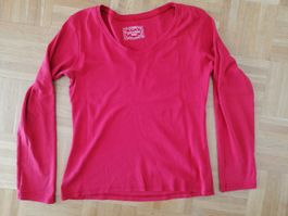 Rotes Langarmshirt Grösse M