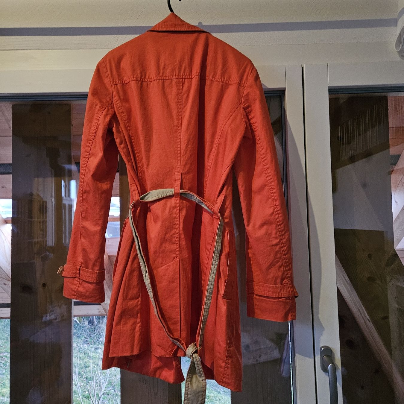 Esprit Cappotti: Esprit Damen Trenchcoat, Grösse 42, – Usato da Oberbalm venduto da ursina19 1