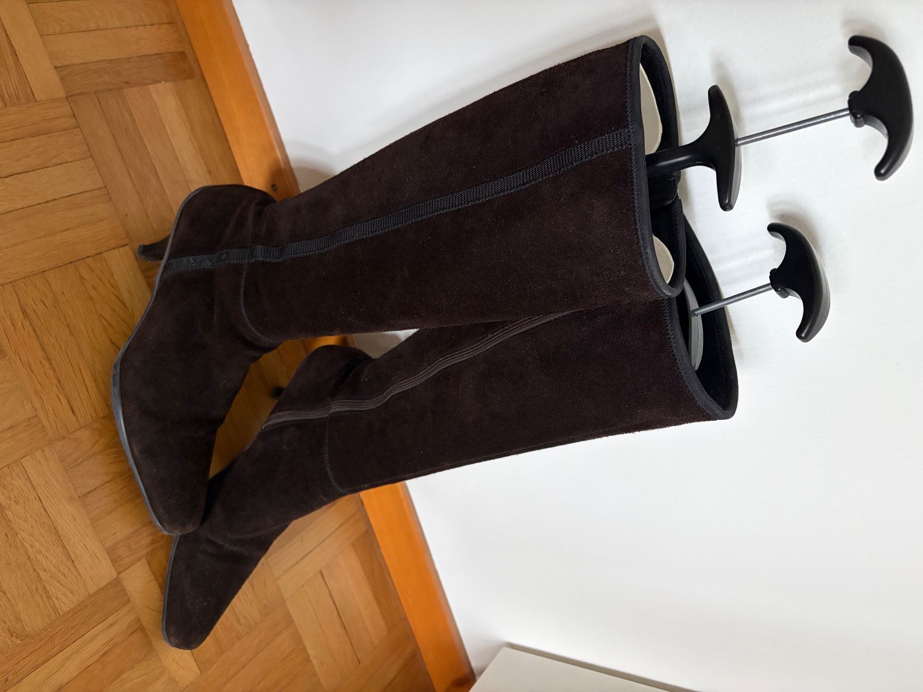 Prada Scarpe da donna: Prada Stiefel – Usato da Luzern venduto da Lampion