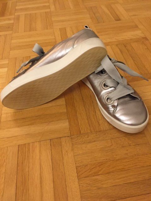 Ecco Scarpe da donna: Sneaker "ecco" Gr. 39-40, Leder! – Nuovo (secondo la descrizione) da Walenstadt venduto da ricamul 8