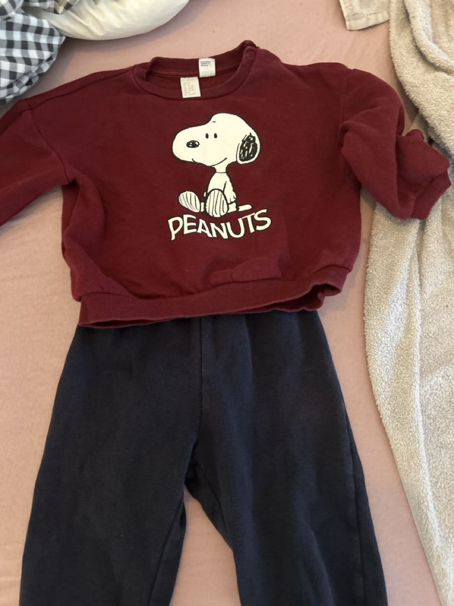 H&M Maglioni & Felpe: Snoopy H+M Peanuts Set, Grösse 92 – Usato da St. Gallen venduto da oli_ryy9 2