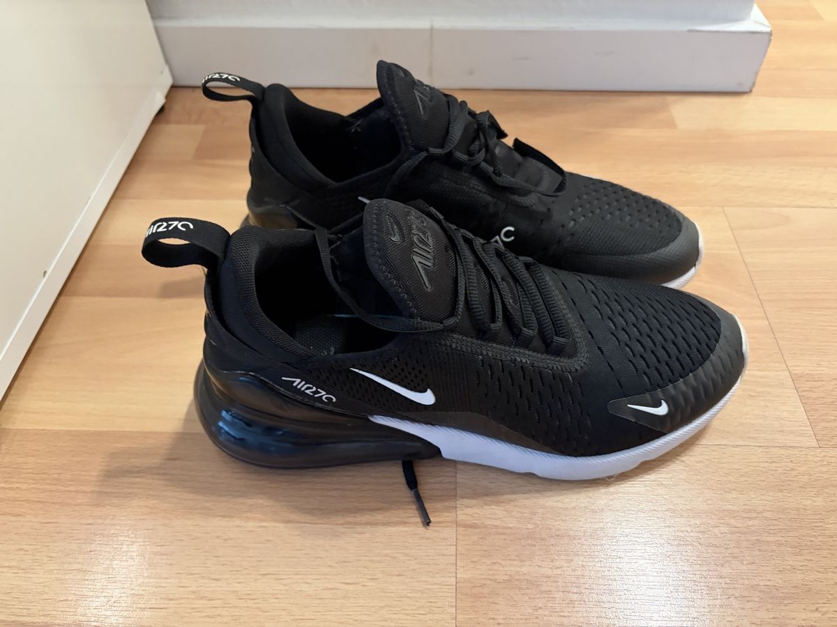 Nike Scarpe da uomo: Nike AIR MAX 270 – Nuovo (secondo la descrizione) da Riehen venduto da nudgethaler