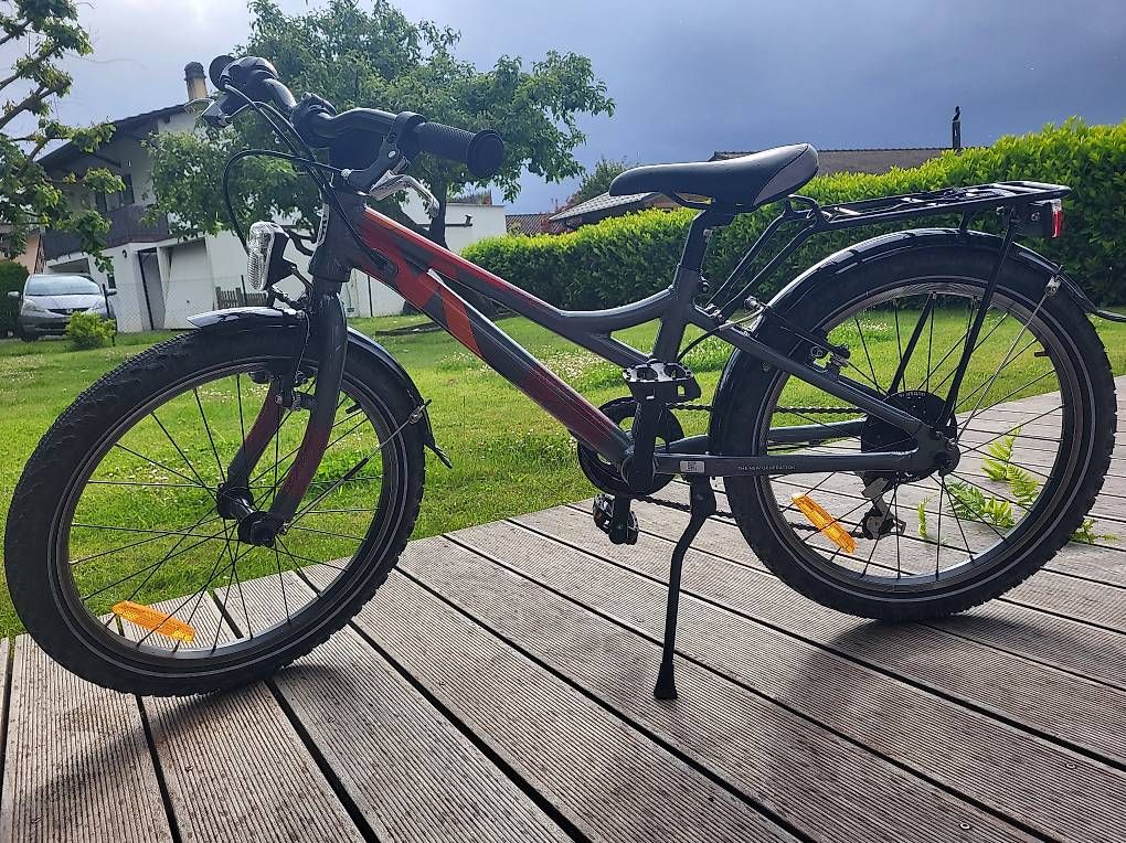 Velos: Vélo enfant – Gebraucht aus Estavayer-le-Lac von cel_d96h 2