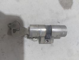 Keso Zylinder, 65mm  mit 2 Schlüsseln, (Z111)