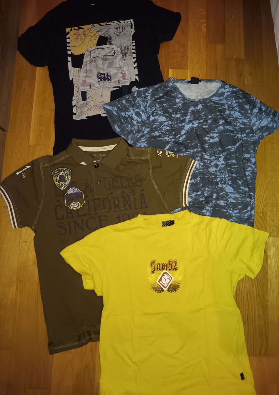 Lotti di vestiti: Shirt's Paket Gr.S – Usato da aarburg venduto da macacito