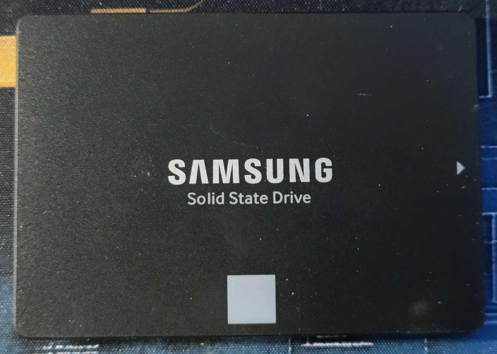 Samsung Harddisks: Samsung 860 EVO SSD | 1TB | Gaming | Solid State Drive – Gebraucht aus Ennetmoos von Faders 1