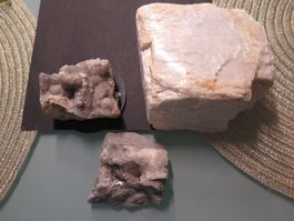 3 verschiedene Calcite alle zusammen ca. 1873 gr.