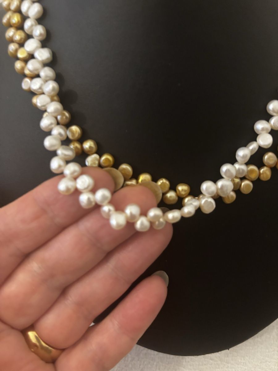 Ketten: Collier de perles naturelles blanches et dorées, neuf! – Gebraucht aus Genève von ati_tj8f 2