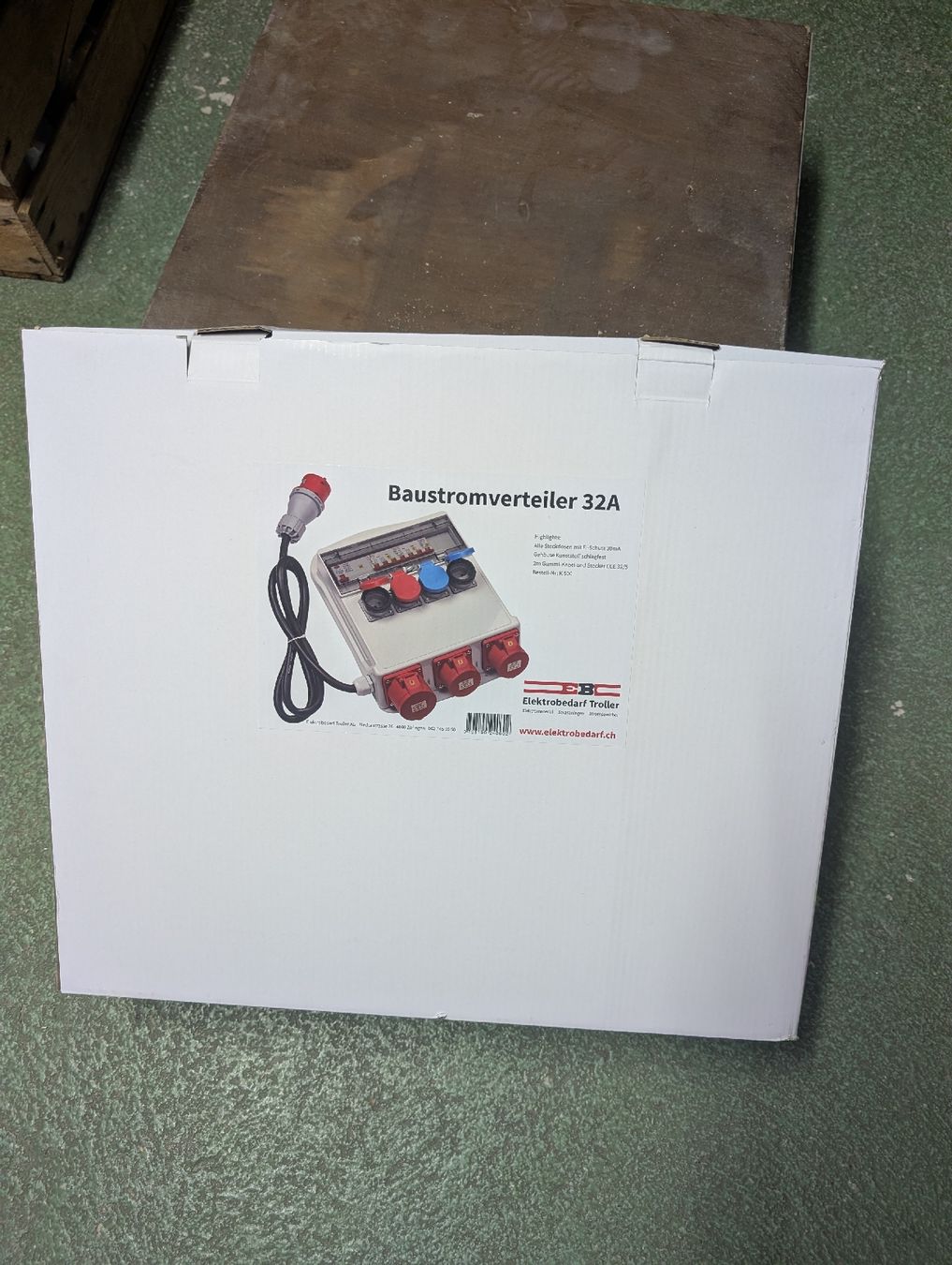 Elektrotechnik: Tableau de chantier 32A / Baustrom verteiler 32A – Gebraucht aus Neuchâtel von Lehmannl