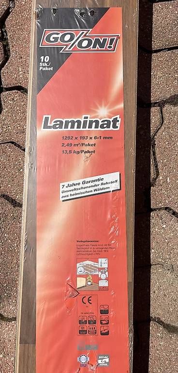 Rivestimenti per pavimenti: 3 Pakete Laminat – Usato da Lyss venduto da Zwei_kind