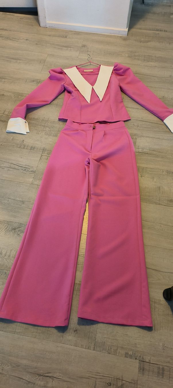 Pantaloni: Hose mit Bluse – Nuovo (secondo la descrizione) da Beringen venduto da Holly.80