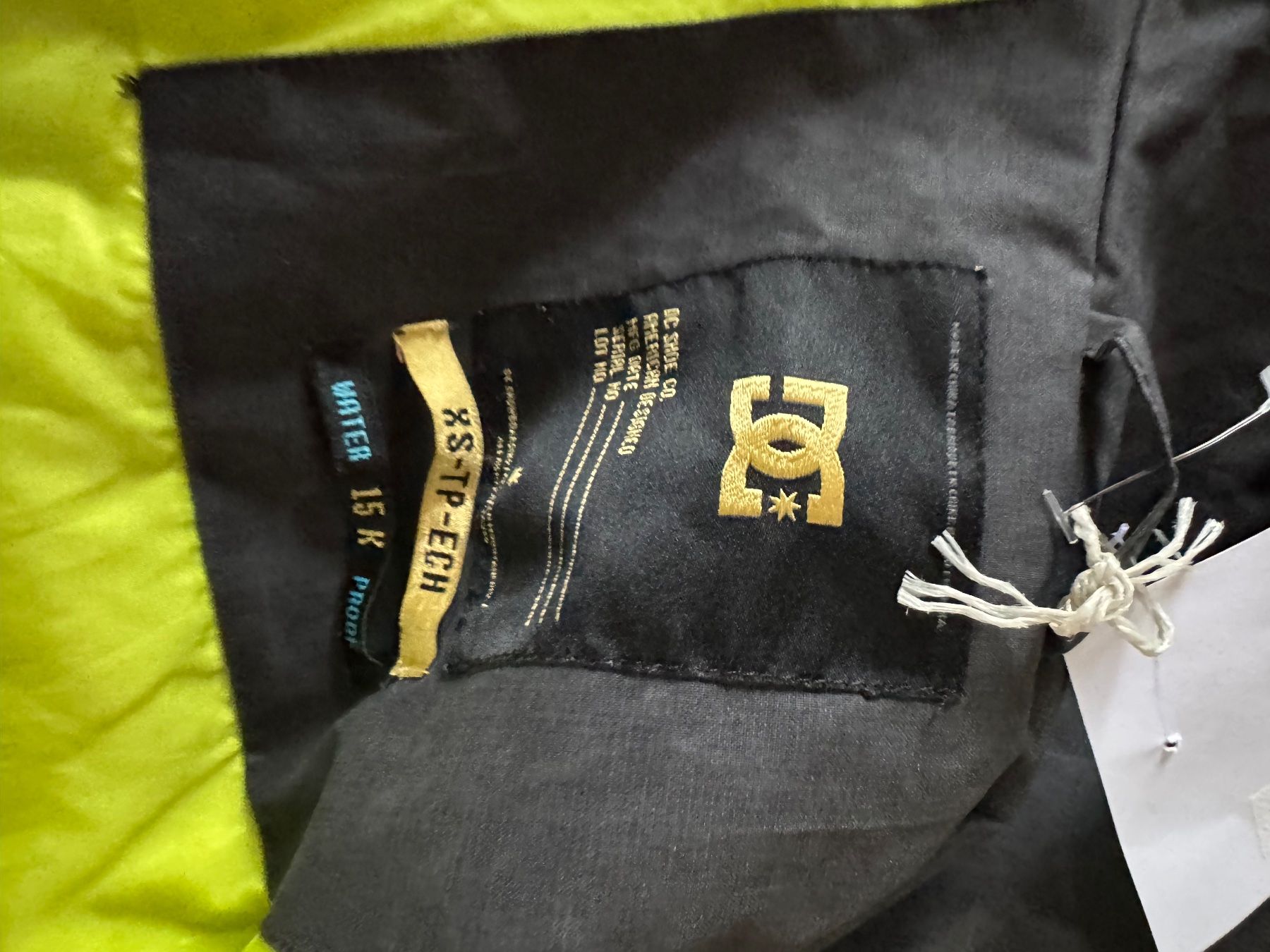 Jacken: Veste ski dc taille xs Zazou – Gebraucht aus Veyrier von kimedovapa 2