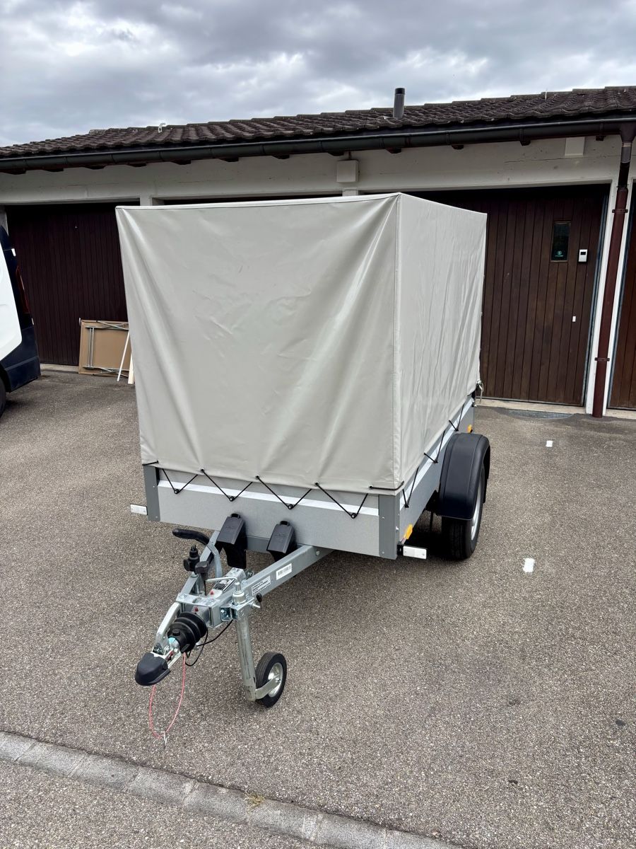 Heinemann Rimorchi: Transportanhänger mit Verdeck – Usato da Dielsdorf venduto da ASTIL80 5