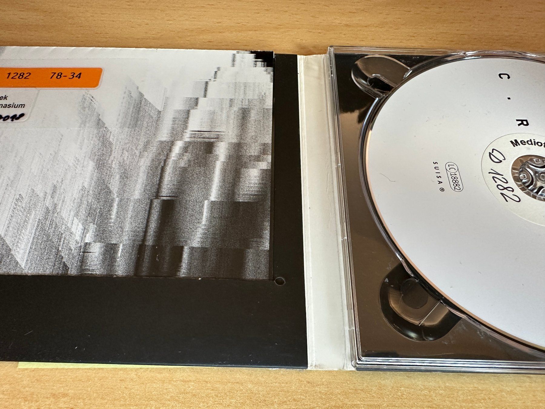CD: Mimiks – C.R.A.C.K – Usato da Rikon im Tösstal venduto da Alpenmutz 2