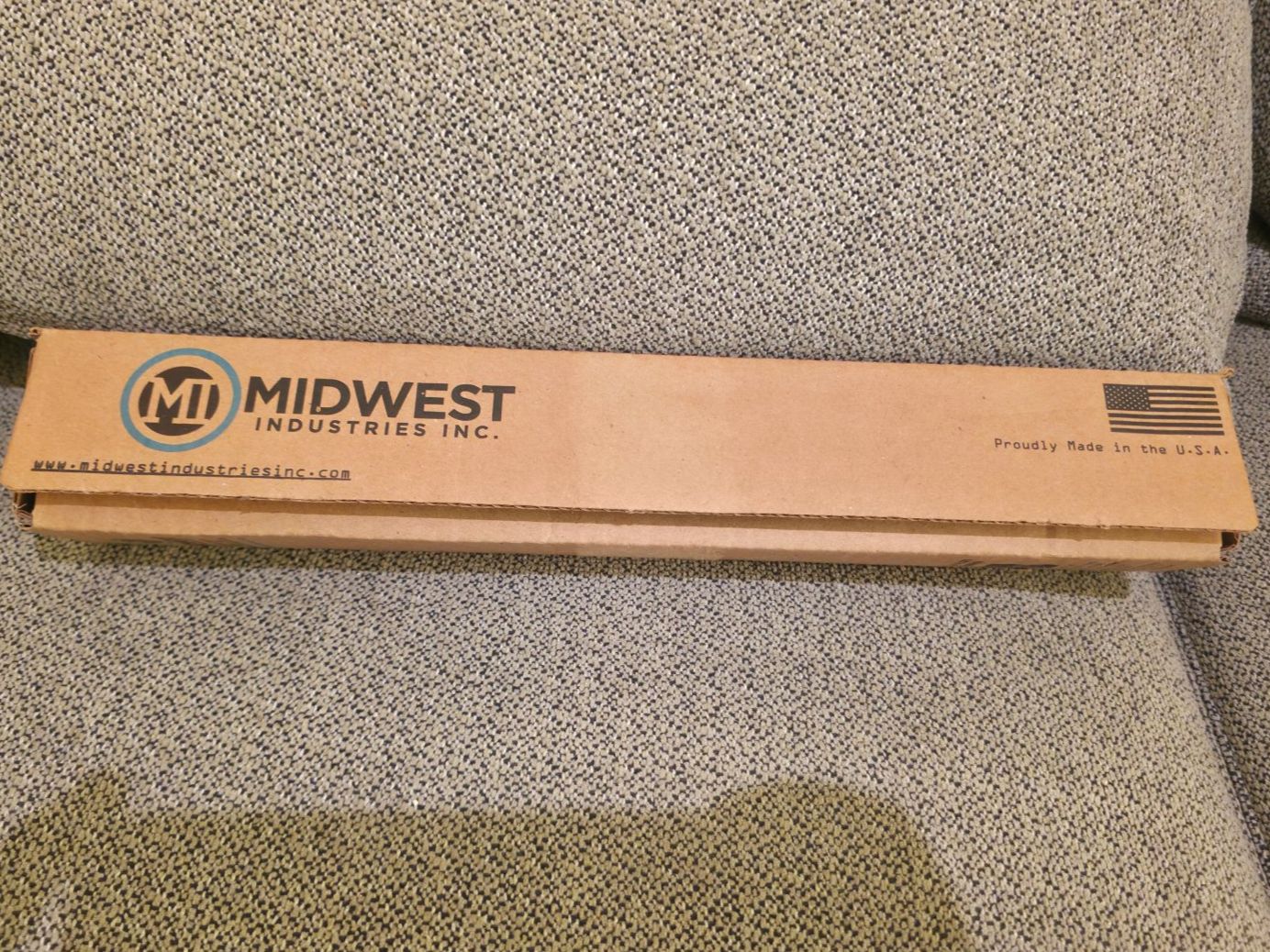 Tutti gli attrezzi: MIDWEST INDUSTRIES AR-15 UPPER RECEIVER ROD – Nuovo (secondo la descrizione) da Steffisburg venduto da Davga 2