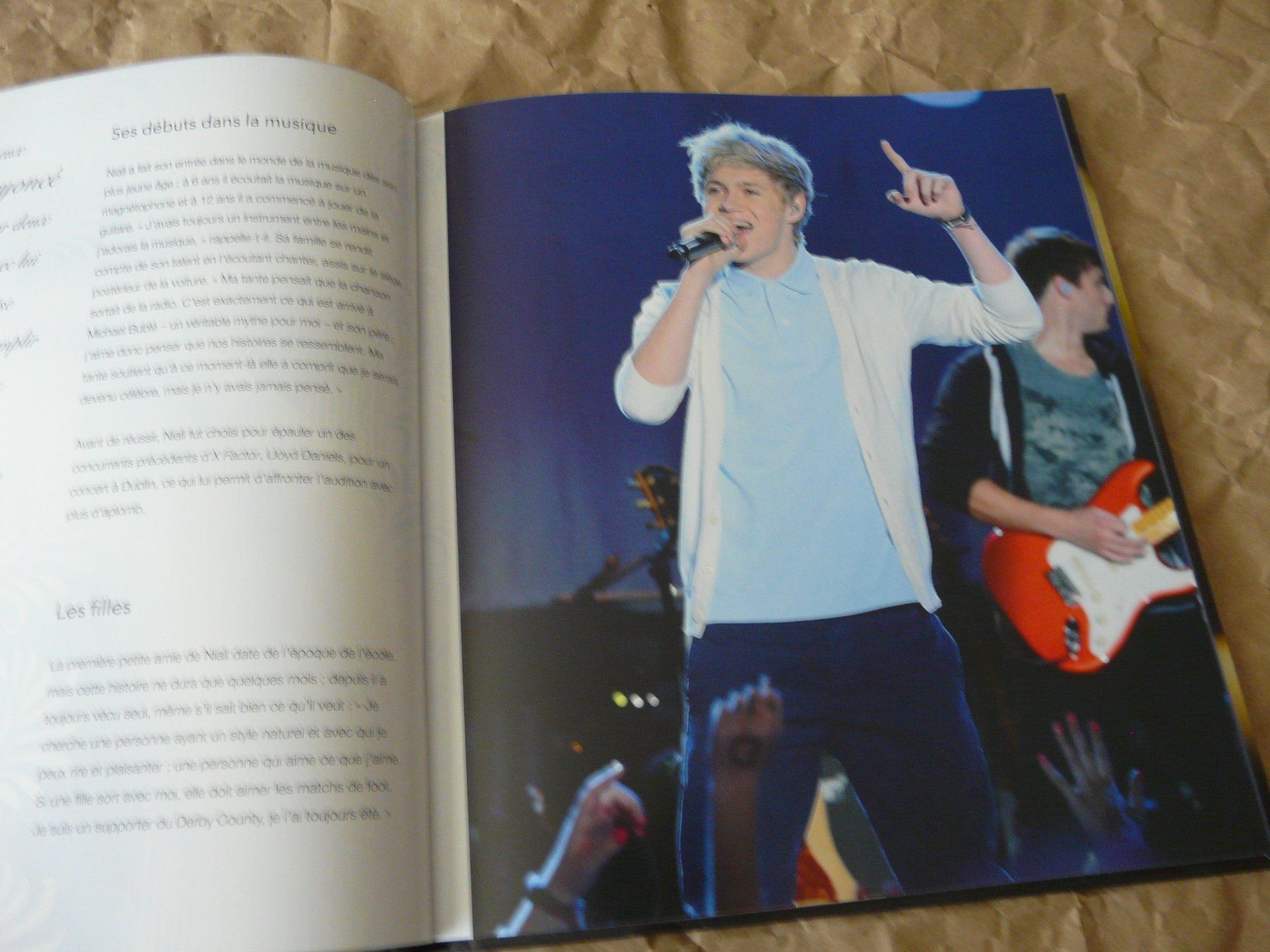 Libri: One Direction - One & Only   + Versand/envoi 9.- – Usato da Pully venduto da websurfer1 6