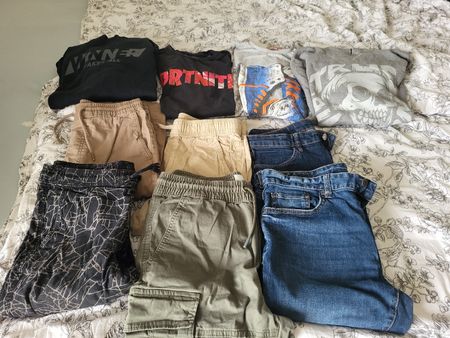 lot vêtements 170- xs/s