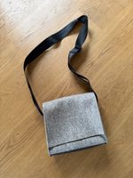 Filztasche mit Lederapplikationen, Top Zustand!