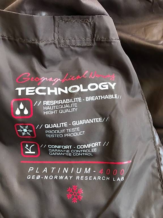 Giacche: Jacke Geographical Norway  (S)  – Usato da Wädenswil venduto da Volvic13 2